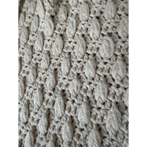 Boho Vintage Crochet Knit Fringe Shawl - Picture 3 of 7